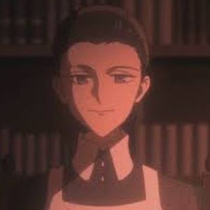 Meet your Posher, Chloe